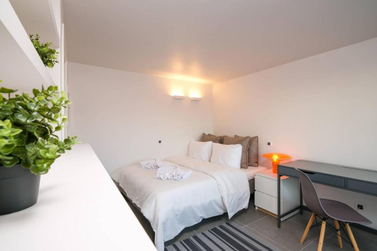 Appartement Urban Luxury Homm Apt. In Deinokratous Str. à Athènes Extérieur photo