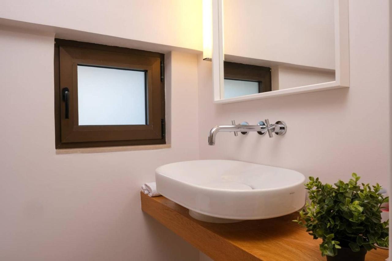 Appartement Urban Luxury Homm Apt. In Deinokratous Str. à Athènes Extérieur photo